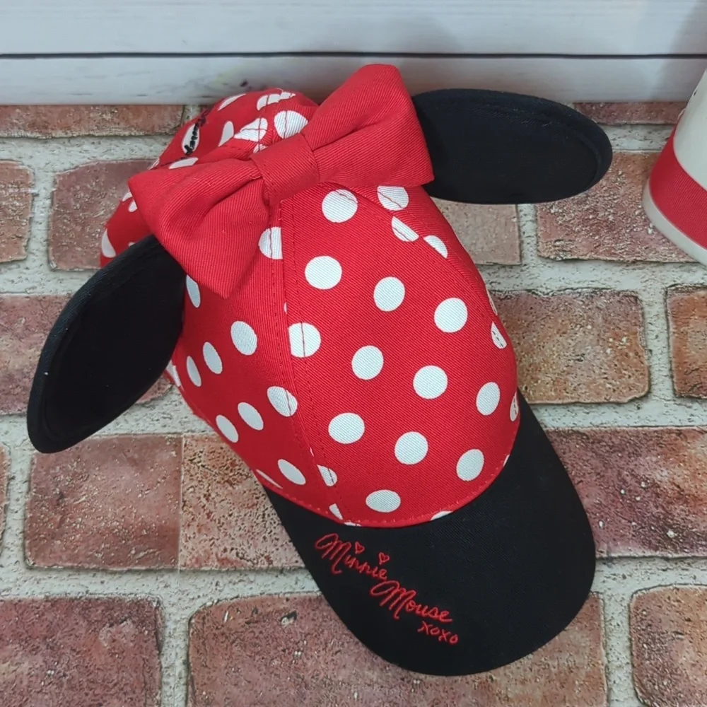 Walt‎ Disney World Minnie Mouse Ears and Bow Red Polka Dot Snapback Girls Cap